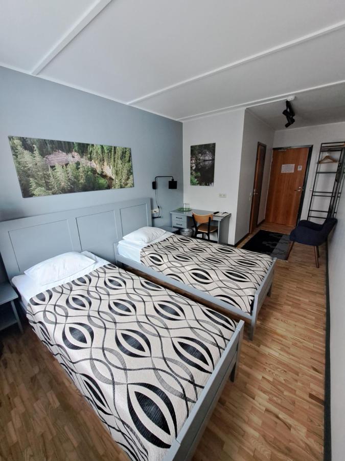 Pesa Hotel Polva Bagian luar foto