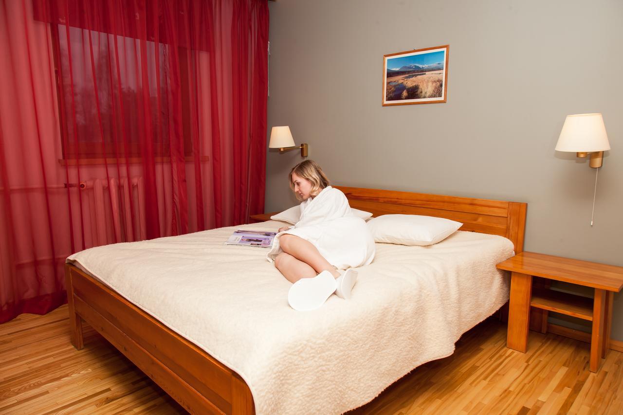Pesa Hotel Polva Ruang foto